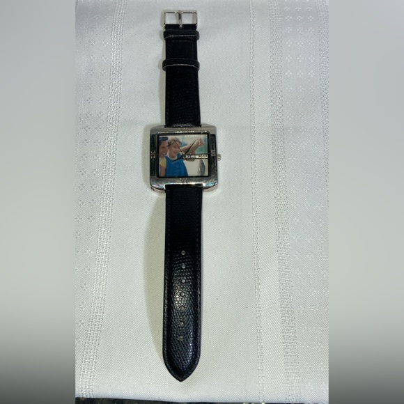 CUSTOMIZABLE PHOTO WATCH, ADD YOUR OWN PHOTO BLACK TEXTURED BAND NWOT NEVER WORN - Picture 8 of 11
